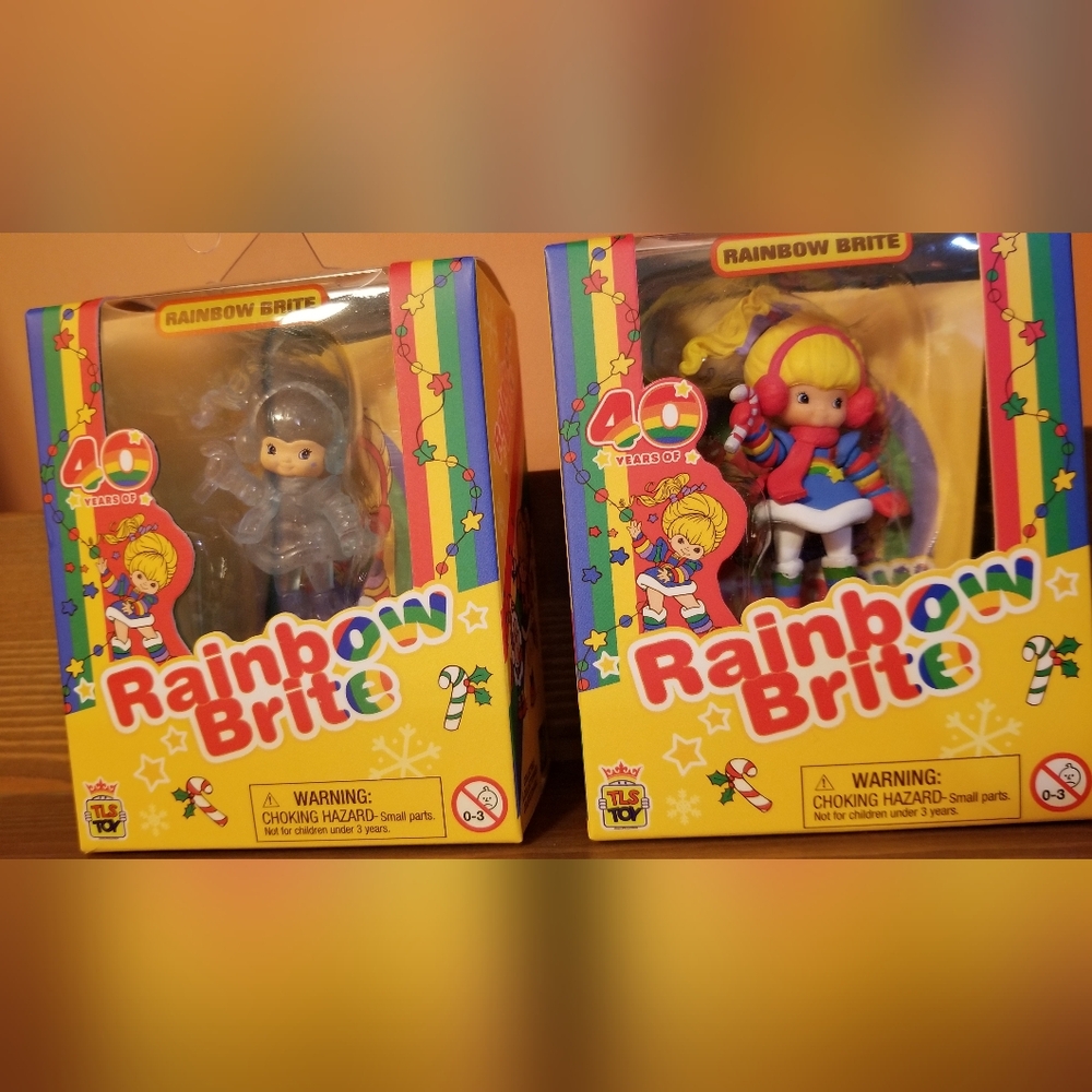 NIBRainbow Brite Winter Season 2.5" Cheebee figure and rare blue glitter version